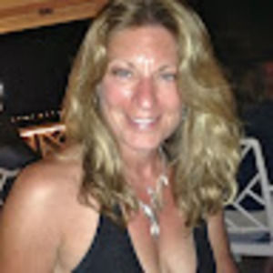 Meet your Posher, Leigh